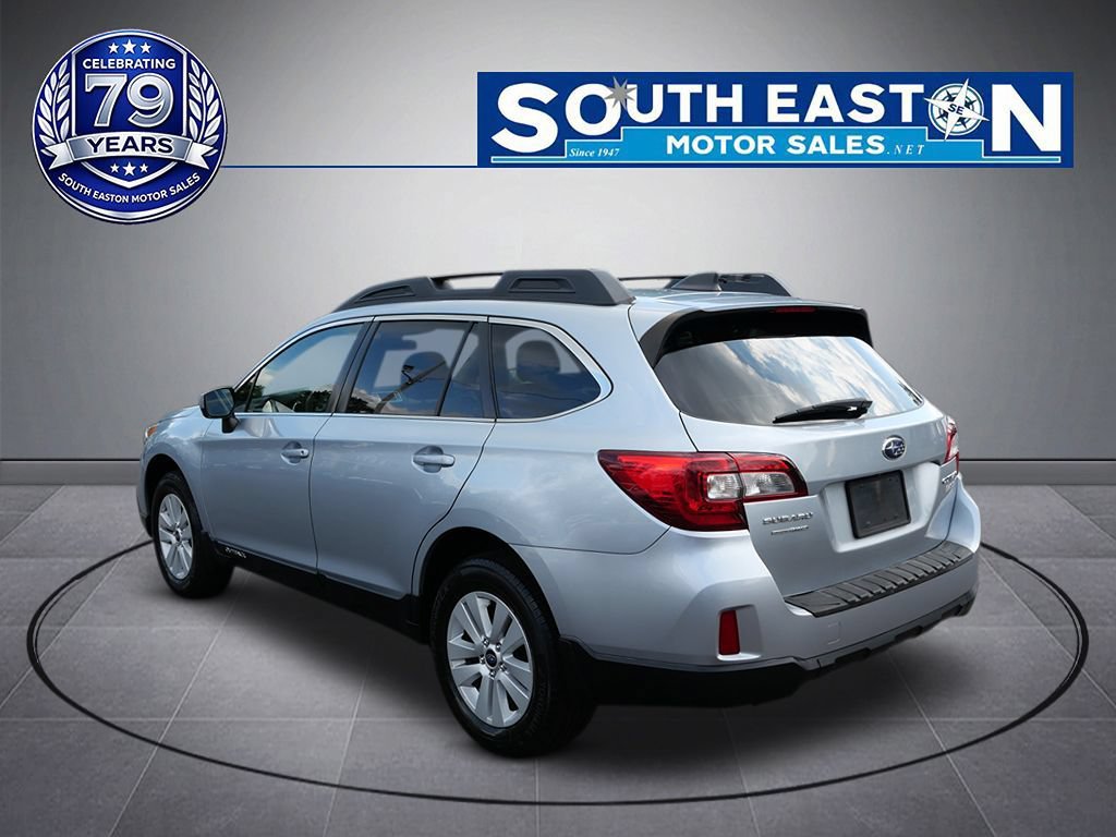 Used 2017 Subaru Outback 2.5i Premium AWD/4WD image 5