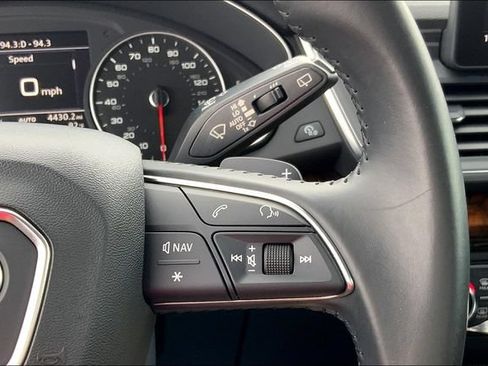 Used 2018 Audi Q5 Prestige w/ Premium Plus Package AWD/4WD image 22