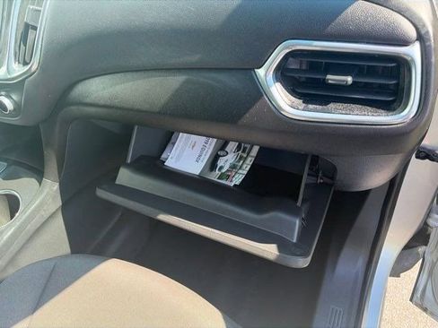 Used 2019 Chevrolet Equinox LT w/ Driver Convenience Package FWD image 43