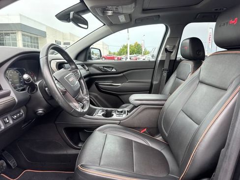 Used 2022 GMC Acadia AT4 w/ Technology Package AWD/4WD image 14