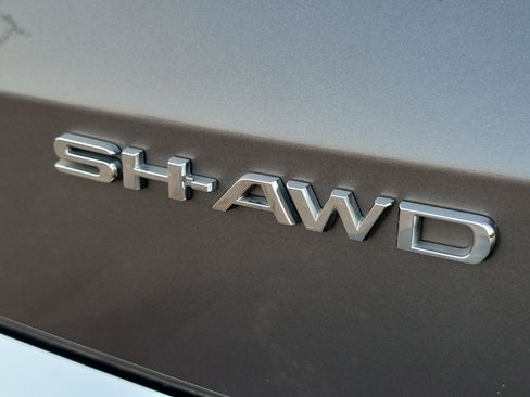 Used 2023 Acura MDX SH-AWD image 34