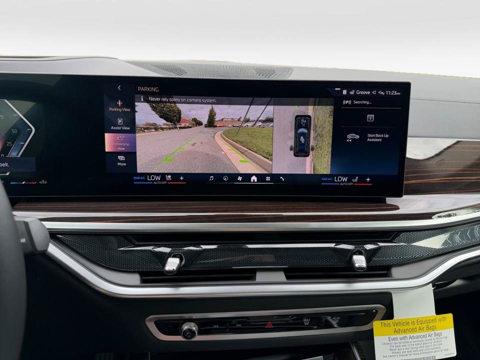 New 2027 BMW X7 xDrive40i w/ Executive Package AWD/4WD image 19