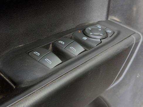 Used 2022 Chevrolet Silverado 1500 Custom Trail Boss AWD/4WD image 18