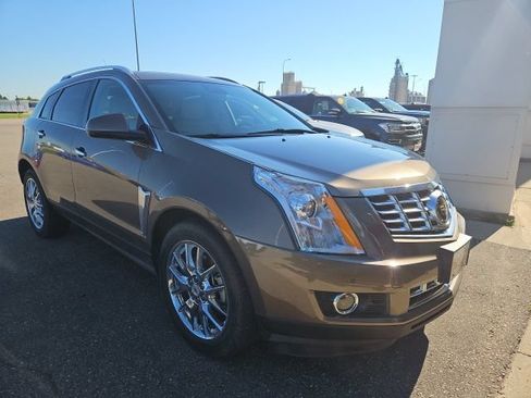 Used 2014 Cadillac SRX Performance w/ Driver Assist Package AWD/4WD image 2