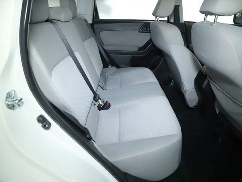 Used 2015 Subaru Forester 2.5i w/ Alloy Wheel Package image 31