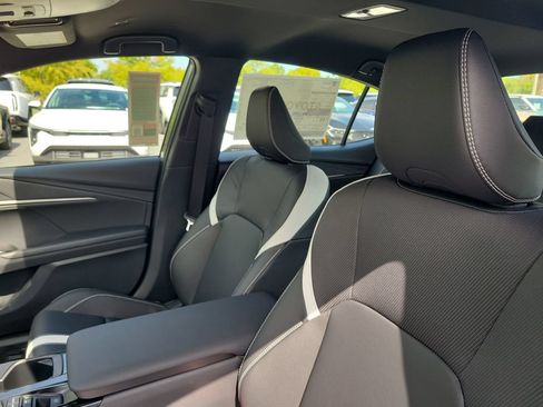 New 2026 Toyota Camry SE w/ Convenience Package FWD image 21