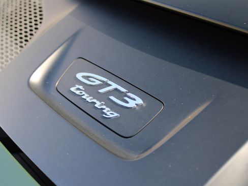 Used 2022 Porsche 911 GT3 image 17