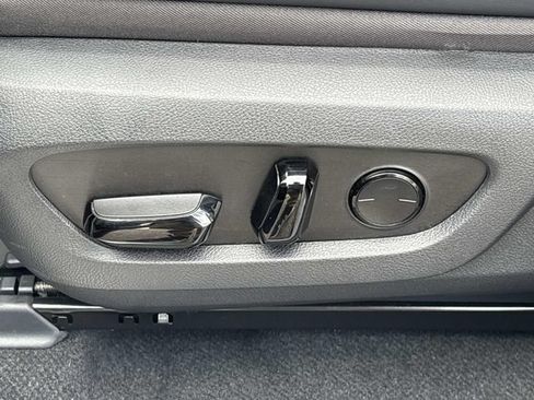 Used 2024 Lexus RX 500h F Sport w/ Cold Area Package AWD/4WD image 32