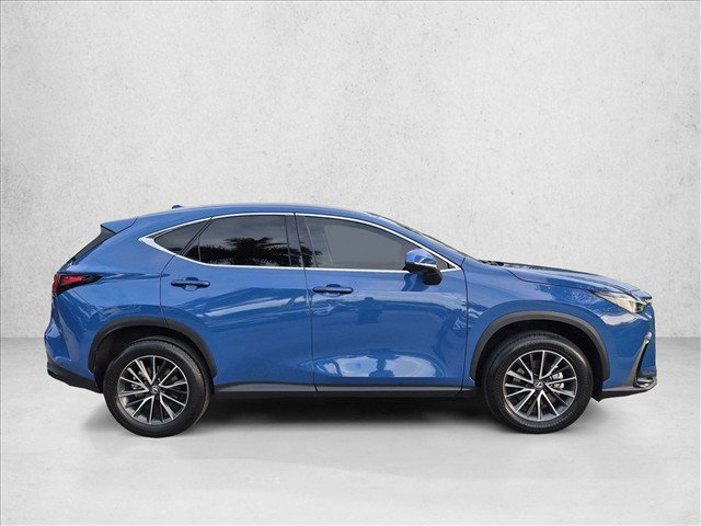 Used 2025 Lexus NX 250 FWD w/ Accessory Package (2T) image 4