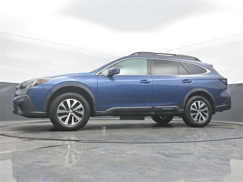 Used 2020 Subaru Outback Premium image 47