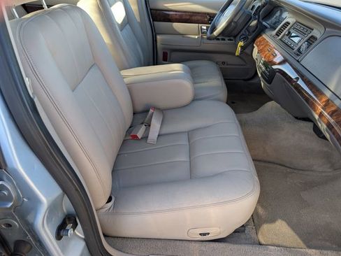 Used 2008 Mercury Grand Marquis LS image 22