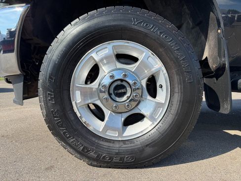 Used 2015 Ford F250 XLT w/ Camper Package AWD/4WD image 13