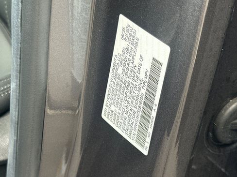 New 2025 Honda Pilot Touring image 36