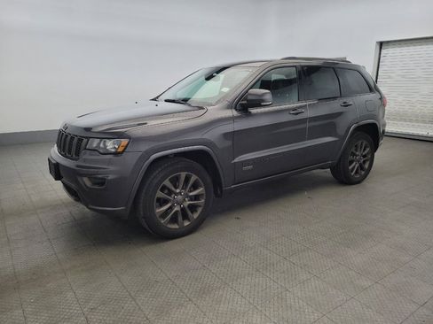 Used 2017 Jeep Grand Cherokee Limited 75th Anniversary image 2