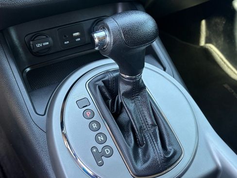 Used 2015 Kia Sportage LX FWD image 24