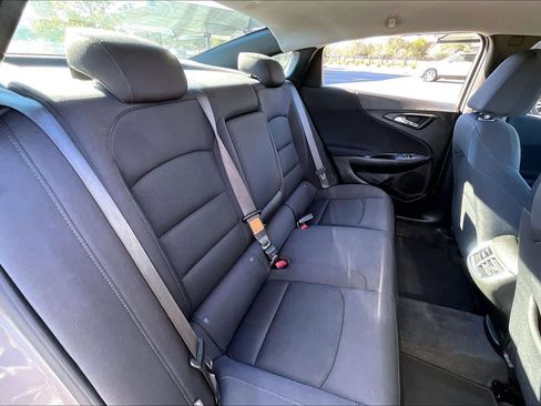 Used 2024 Chevrolet Malibu LT image 20