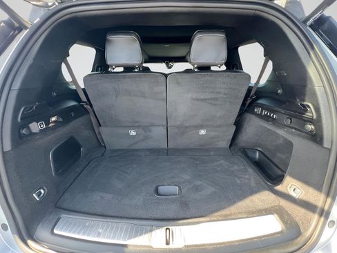 Used 2022 Jeep Grand Cherokee L Overland image 24