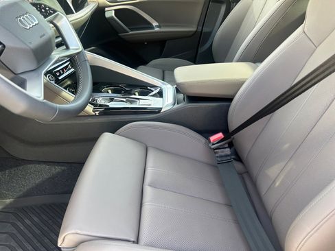 Used 2025 Audi Q5 Premium Plus AWD/4WD image 9
