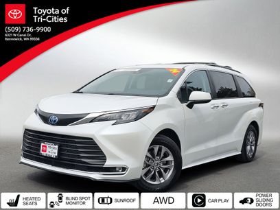 Used 2024 Toyota Sienna XLE w/ XLE Plus Package