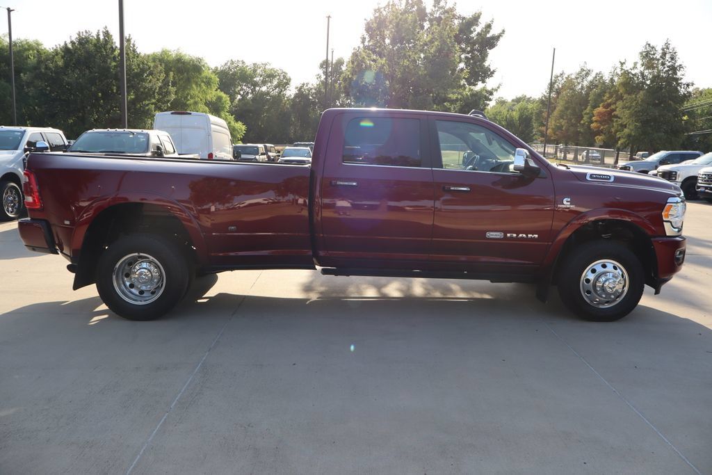 Certified 2022 RAM 3500 Limited AWD/4WD image 2