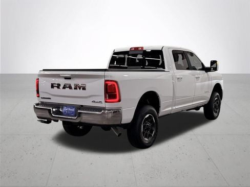 Used 2026 RAM 2500 Laramie AWD/4WD image 10