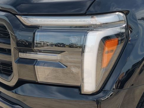 New 2026 Ford F150 Lariat image 46