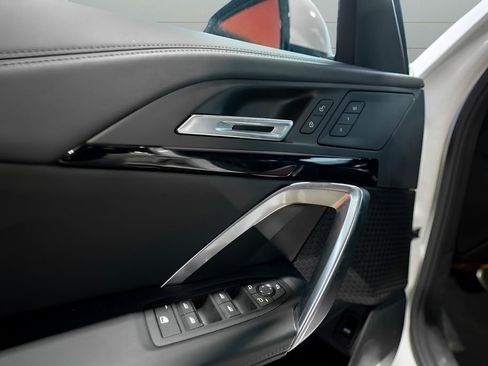 Used 2024 BMW X1 xDrive28i w/ M Sport Package image 18