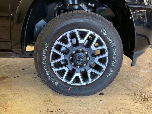 New 2025 RAM 2500 Limited image 16