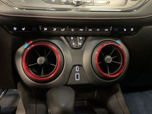 Certified 2023 Chevrolet Blazer RS w/ Driver Confidence II Package image 26