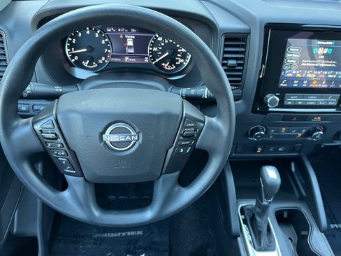 Used 2022 Nissan Frontier S w/ Technology Package image 15