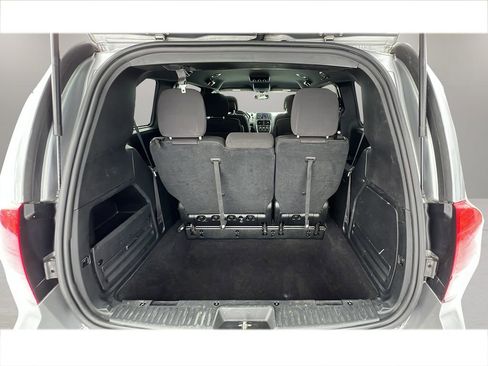 Used 2018 Dodge Grand Caravan SE FWD image 30