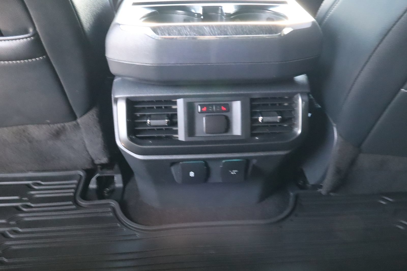 Used 2021 Ford F150 Lariat w/ Equipment Group 502A High AWD/4WD image 36
