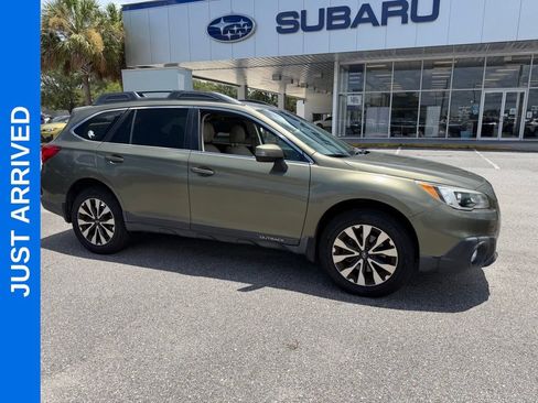 Used 2017 Subaru Outback 2.5i Limited w/ Popular Package #5 AWD/4WD image 1