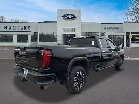Used 2024 GMC Sierra 2500 Denali Ultimate AWD/4WD image 4