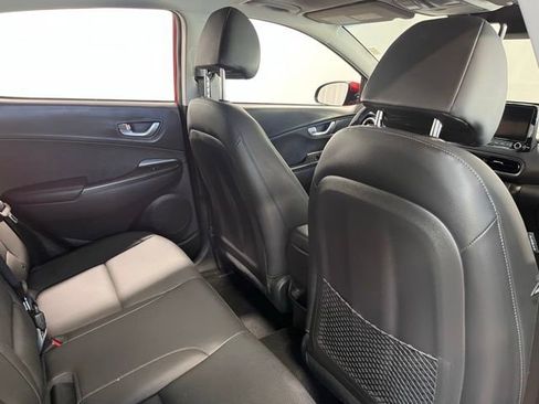 Used 2022 Hyundai Kona Limited image 14