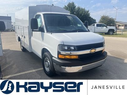 New 2025 Chevrolet Express 3500 w/ Power Convenience Package