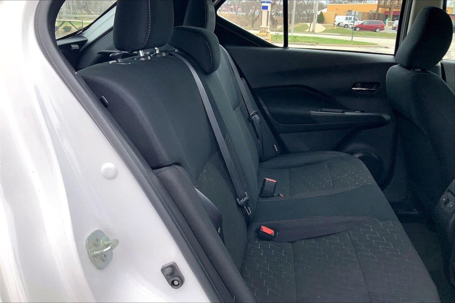 Used 2024 Nissan Kicks SV FWD image 23