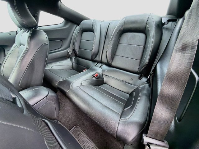 Used 2019 Ford Mustang GT Premium w/ Equipment Group 401A RWD image 25