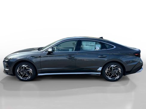 New 2026 Hyundai Sonata SEL image 2