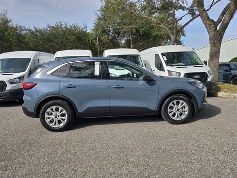 Used 2023 Ford Escape Active w/ Tech Pack #1 image 3