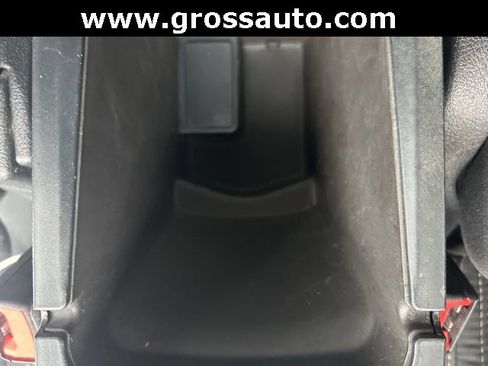 Used 2020 Ford Transit Connect XLT image 30