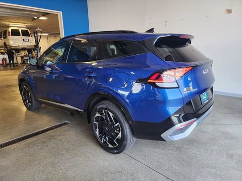 Used 2024 Kia Sportage SX AWD/4WD image 2