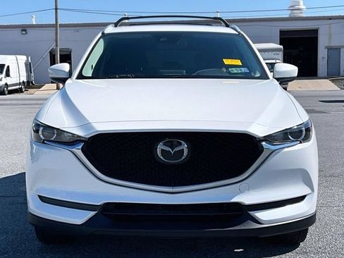 Used 2018 MAZDA CX-5 Touring w/ Preferred Equipment Package AWD/4WD image 4
