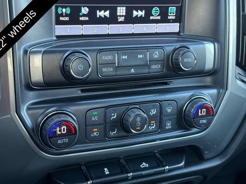 Used 2018 Chevrolet Silverado 1500 LT w/ LT Eassist Package RWD image 19