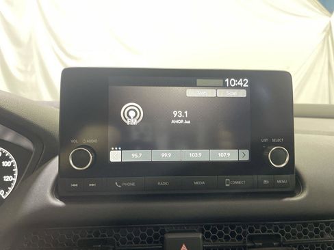 Used 2023 Honda HR-V LX image 16