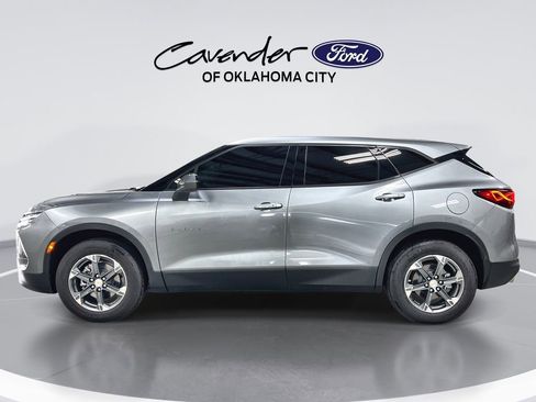 Used 2025 Chevrolet Blazer LT AWD/4WD image 5