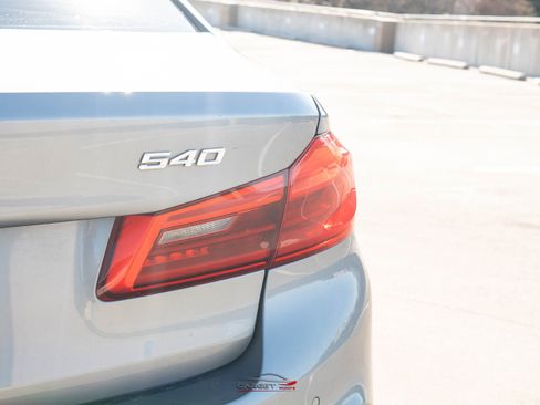 Used 2019 BMW 540i w/ M Sport Package image 48