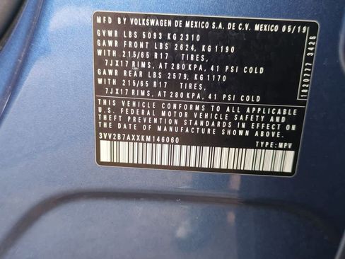 Used 2019 Volkswagen Tiguan SE w/ Panoramic Sunroof Package image 36