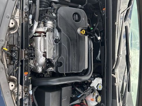 Used 2024 Chevrolet Malibu LT w/ Midnight Edition image 29