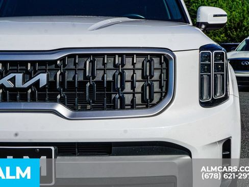 Used 2024 Kia Telluride EX w/ EX Captain's Chair Package FWD image 11